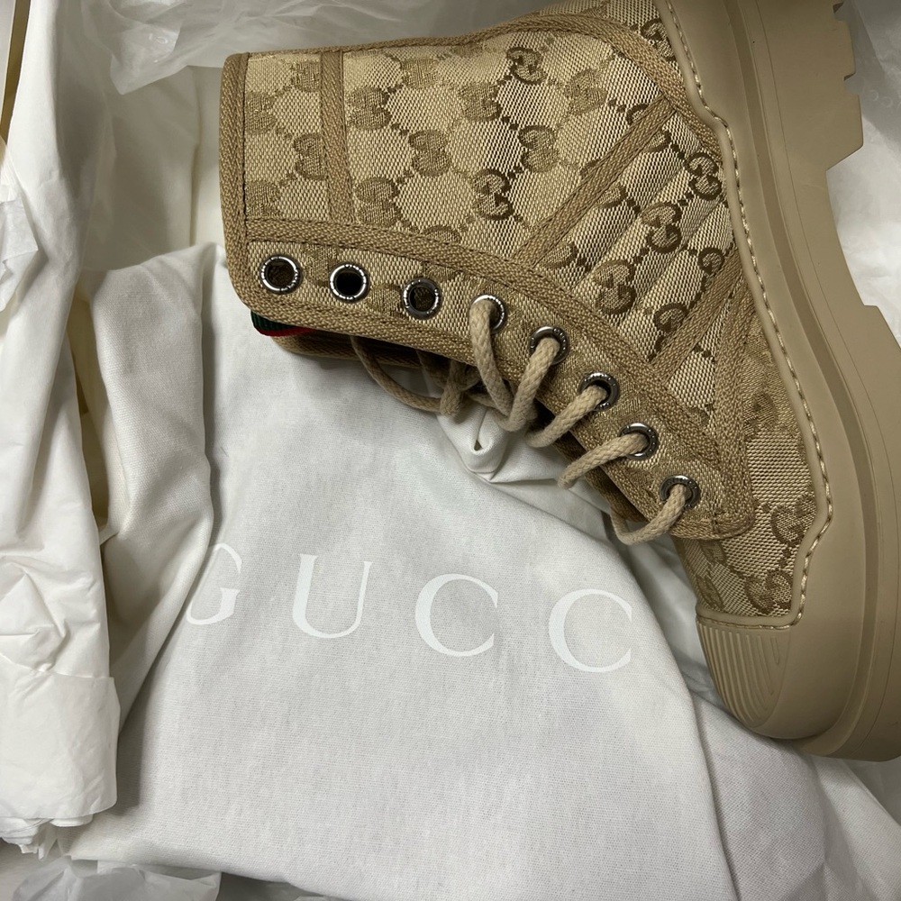 Gucci Women's Beige Lace-Up Boots